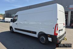 Renault Master
                                          136