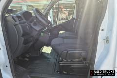 Renault Master
                                          136