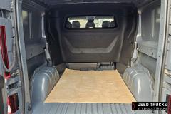 Renault Trucks Trafic
                                          150