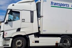 Renault Trucks T
                                          440