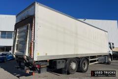 Renault Trucks Premium Distribution
                                          380