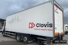 Renault Trucks T
                                          380