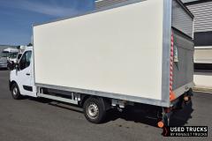 Renault Trucks Master
                                          145