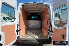 Renault Trucks Master
                                          135