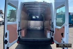 Renault Trucks Master
                                          135