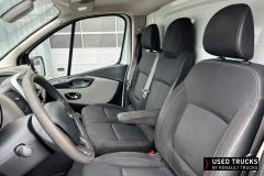 Renault Trucks Trafic
                                          