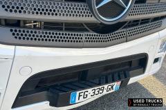Mercedes-Benz Antos
                                          300