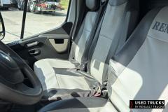 Renault Trucks Master
                                          130