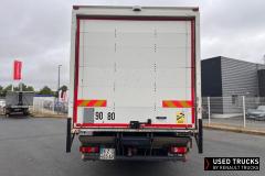 Renault Trucks D
                                          210