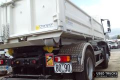 Renault Trucks D
                                          240