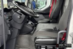 Renault Trucks D
                                          210