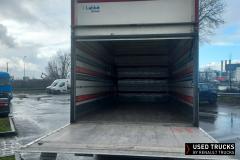 Renault Trucks D
                                          210