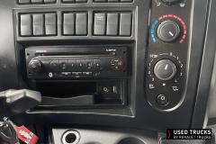 Renault Trucks D
                                          240