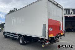 Renault Trucks D
                                          240